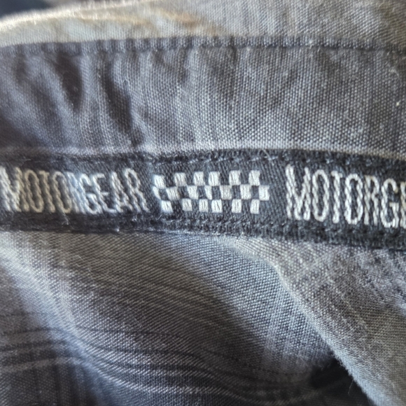 Motogear Men's Charcoal Plaid Button-Down Shirt Size Med - Picture 10 of 11